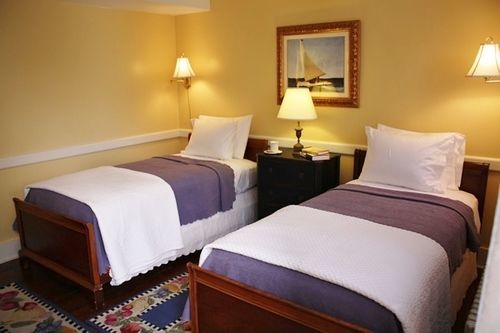 The Oak Bluffs Inn Ngoại thất bức ảnh